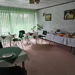 Uslugi Noclegowe I Gastronomiczne Dla Ludnosci Robert Mielcarek