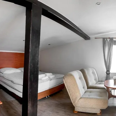 Uslugi Noclegowe I Gastronomiczne Dla Ludnosci Robert Mielcarek