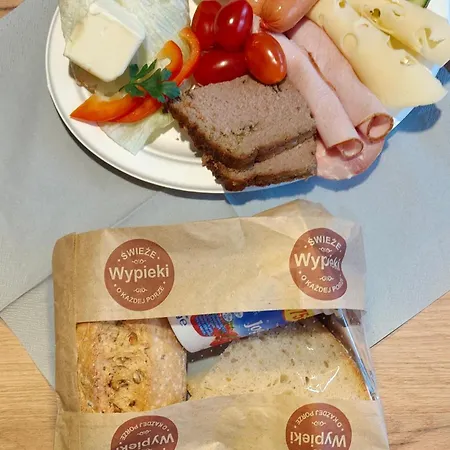 Uslugi Noclegowe I Gastronomiczne Dla Ludnosci Robert Mielcarek Accommodatie bij particulieren *