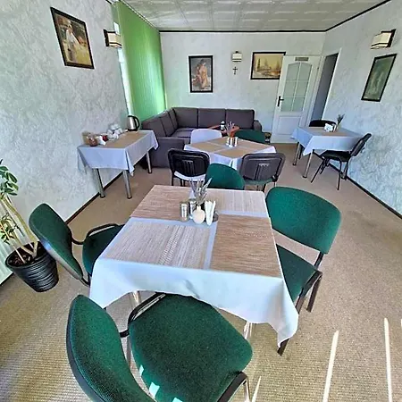 Uslugi Noclegowe I Gastronomiczne Dla Ludnosci Robert Mielcarek