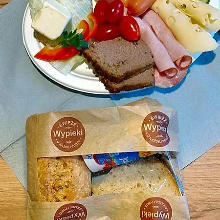 Uslugi Noclegowe I Gastronomiczne Dla Ludnosci Robert Mielcarek Accommodatie bij particulieren *