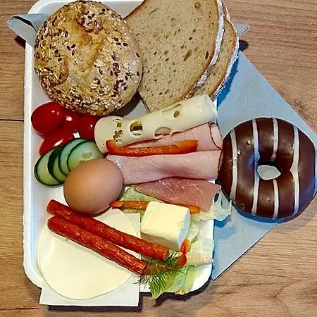 Uslugi Noclegowe I Gastronomiczne Dla Ludnosci Robert Mielcarek Accommodatie bij particulieren Kobyla Góra