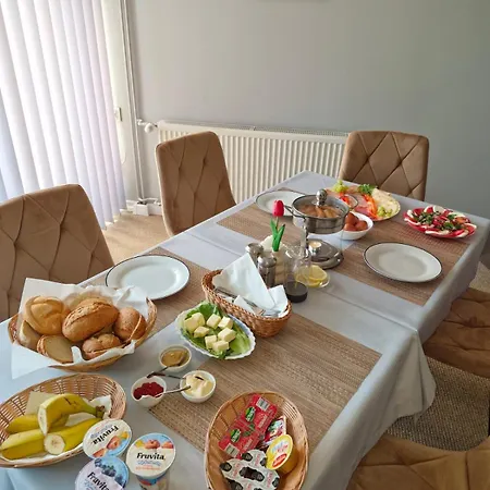 Uslugi Noclegowe I Gastronomiczne Dla Ludnosci Robert Mielcarek * Kobyla Gora