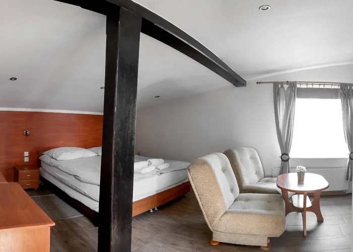 Uslugi Noclegowe I Gastronomiczne Dla Ludnosci Robert Mielcarek