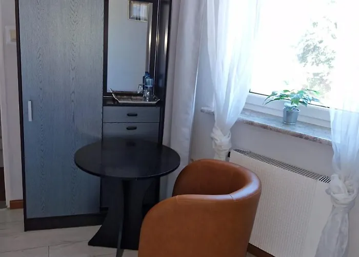 Δωμάτια σε οικογενειακή κατοικία Uslugi Noclegowe I Gastronomiczne Dla Ludnosci Robert Mielcarek *