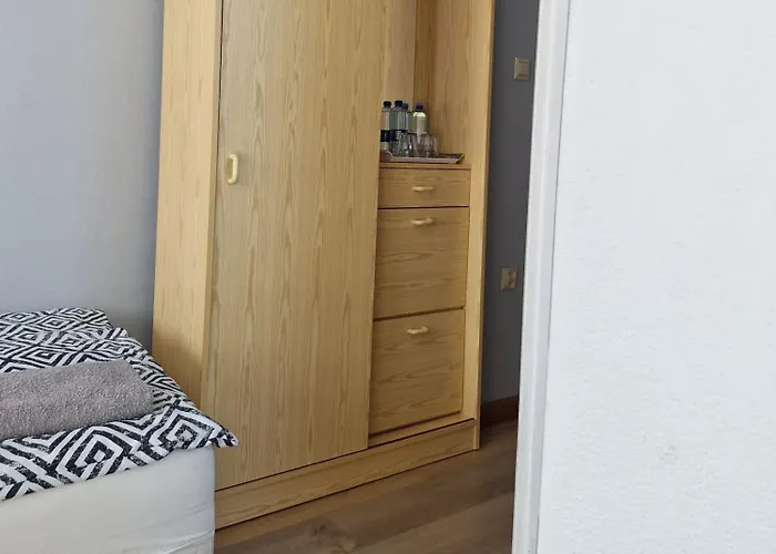 Uslugi Noclegowe I Gastronomiczne Dla Ludnosci Robert Mielcarek * Kobyla Góra