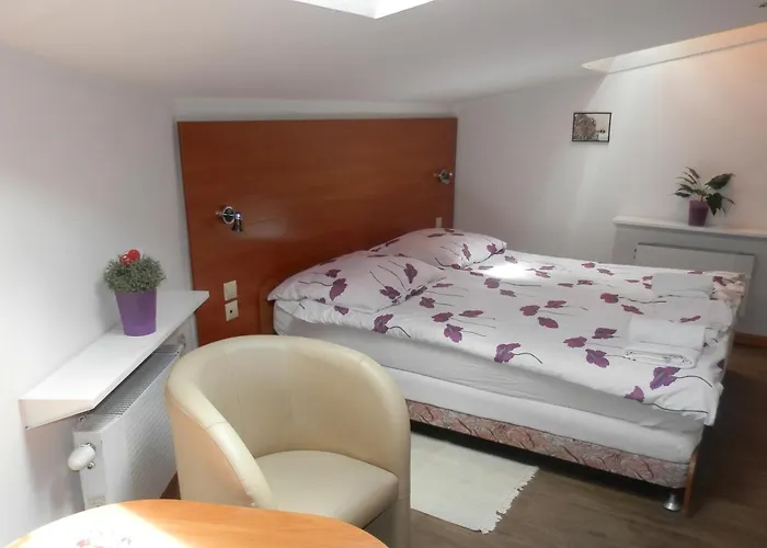 Uslugi Noclegowe I Gastronomiczne Dla Ludnosci Robert Mielcarek Kobyla Góra